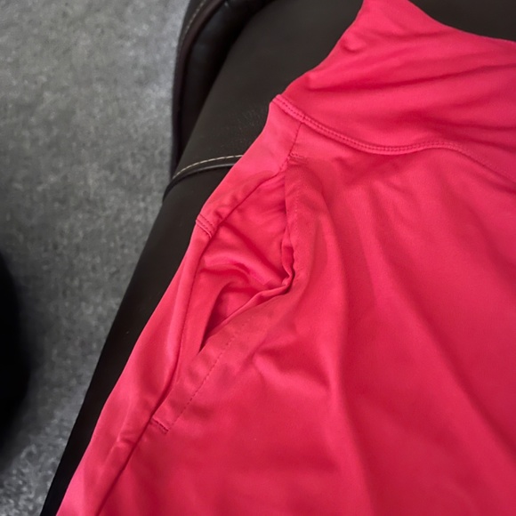 Vodka women’s athletic tennis or golf skirt. 20 inch length - Picture 3 of 4